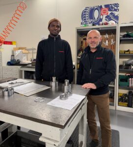 Ringspann France mise sur l’alternance avec le GEIQ Industrie Isère Rhône 2 Franck Dreux Assadiou Diallo Ringspann France 2 1