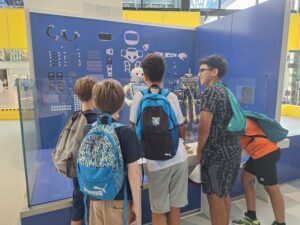 miniature article cite des sciences